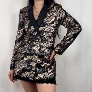 BCBG Maxazria NWOT Sequin Leopard Print Statement Faux Leather Blazer